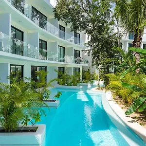 https://central-park-lagunas.quintano-roohotels.com