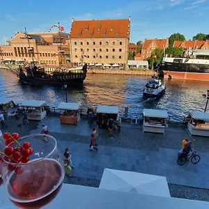 https://downtown-apartments-river-view-warzywnicza.gdanskhotel.org