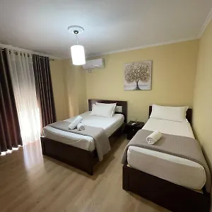 Andi's 1 Gjirokastër